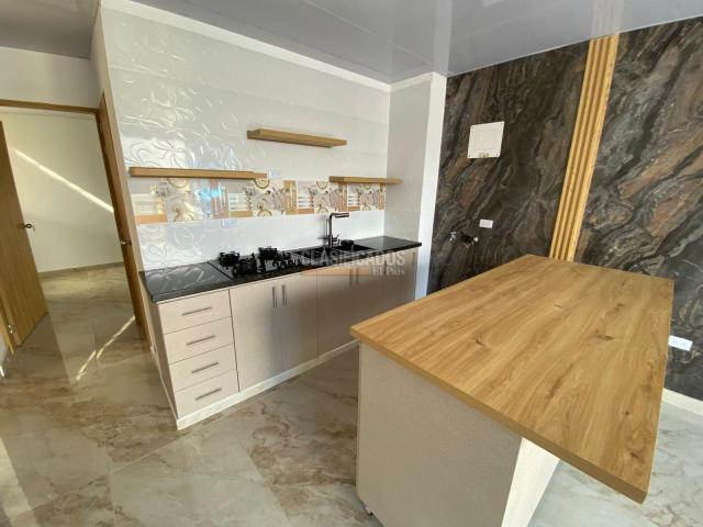 Apartamentos, Venta en Primero de Mayo