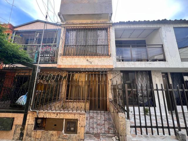 Casas, Venta en Santa Bárbara