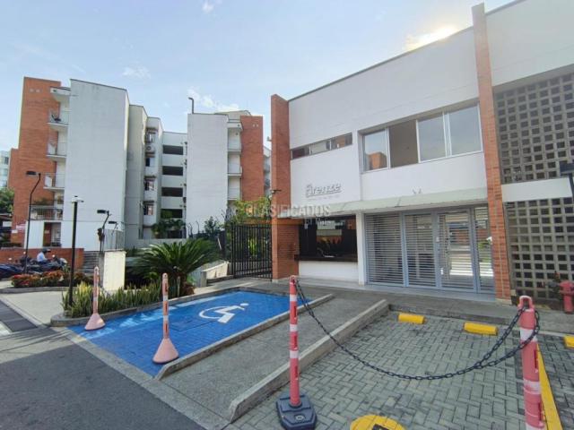 Apartamentos, Alquiler en Caney