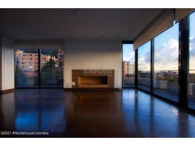 Apartamentos, Venta en Bogotá