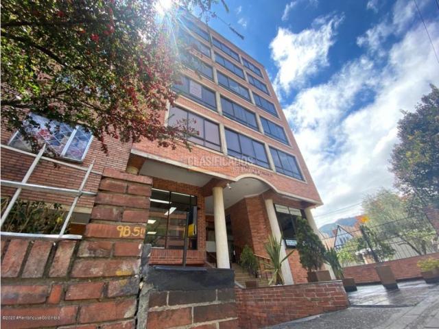 Oficinas y Consultorios, Alquiler en Bogotá
