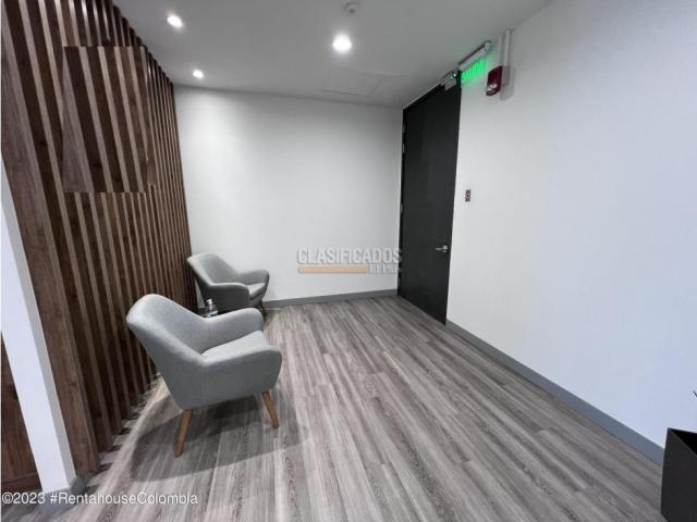 Oficinas y Consultorios, Venta en Bogotá