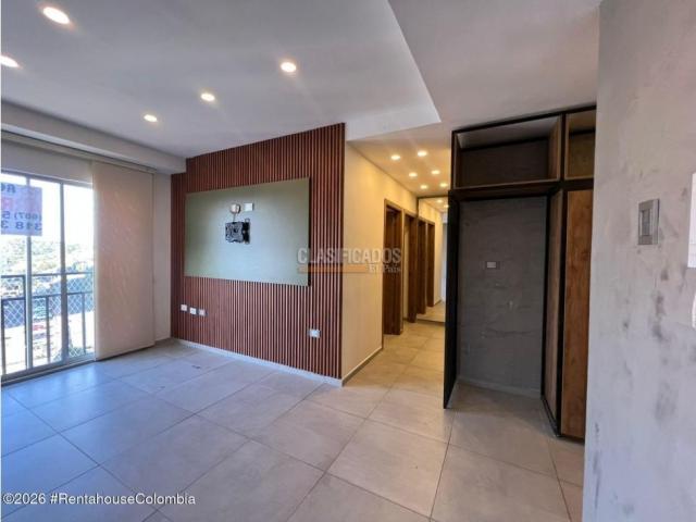 Apartamentos, Venta en Los Patios