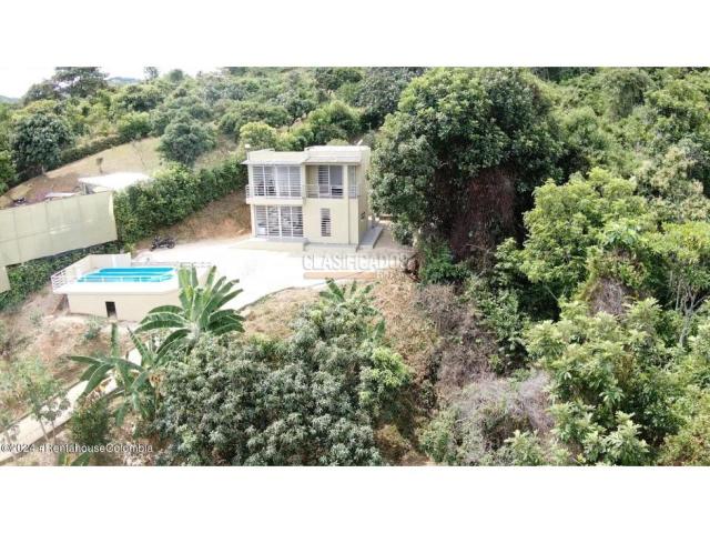 Casas, Venta en Anapoima