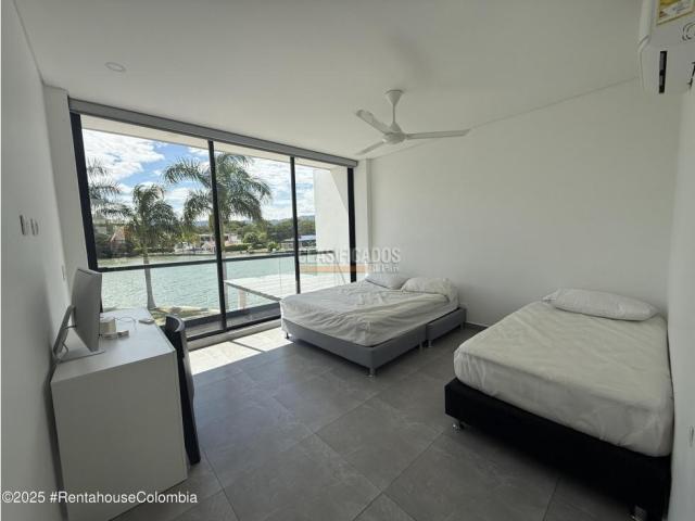 Casas, Venta en Girardot