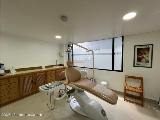 Oficinas y Consultorios, Venta en Bogotá