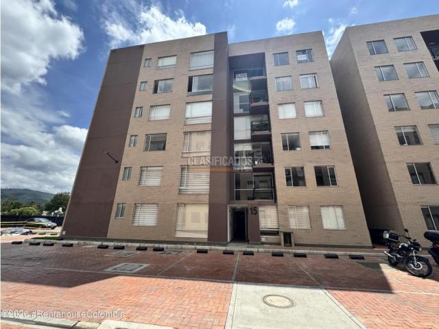 Apartamentos, Venta en Cajica