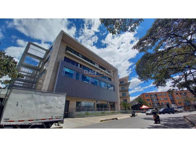 Oficinas y Consultorios, Alquiler en Bogotá