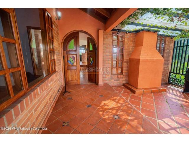 Casas, Alquiler en La Calera