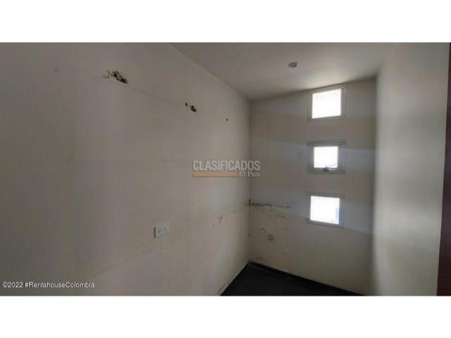 Oficinas y Consultorios, Venta en Bogotá