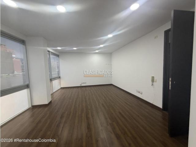 Oficinas y Consultorios, Venta en Bogotá