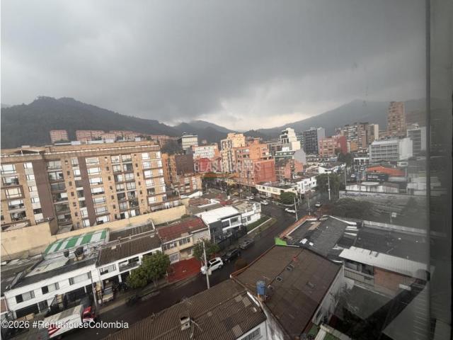 Oficinas y Consultorios, Alquiler en Bogotá