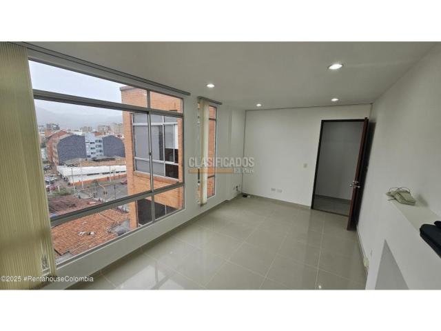 Oficinas y Consultorios, Venta en Bogotá