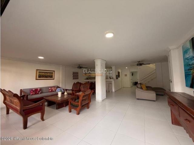 Casas, Alquiler en Santa Marta