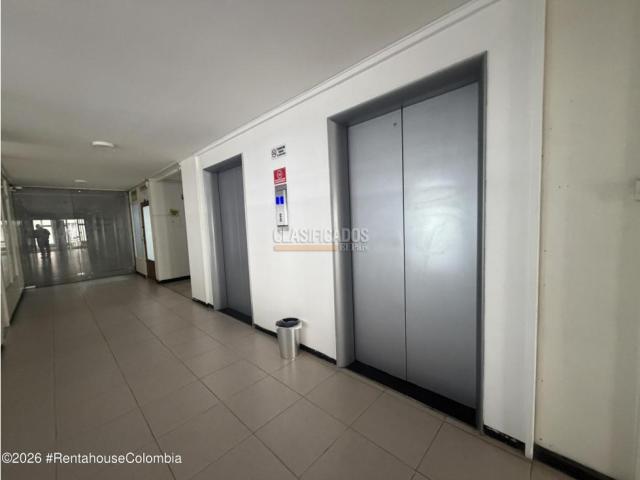 Oficinas y Consultorios, Venta en Bogotá