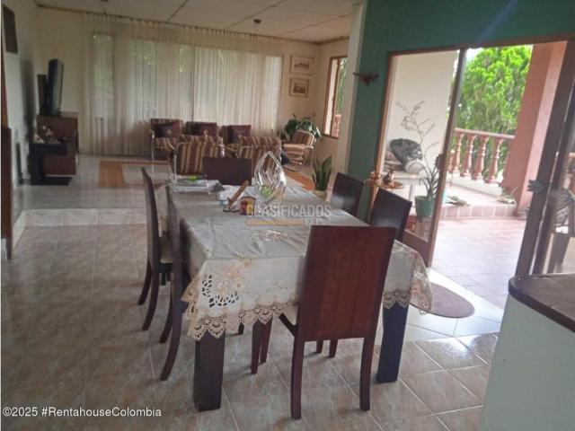 Casas, Venta en Arbelaez