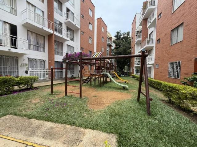 Apartamentos, Venta en El Refugio