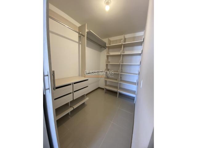 Apartamentos, Venta en Valle del Lili