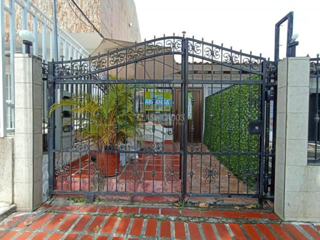 Apartaestudios, Alquiler en Santa Anita