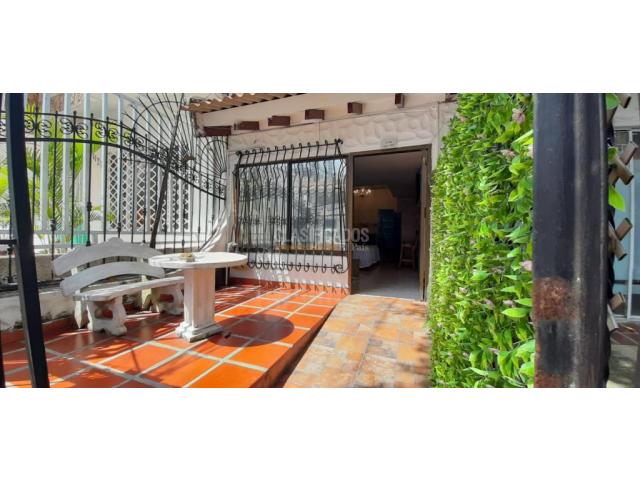 Apartaestudios, Alquiler en Santa Anita