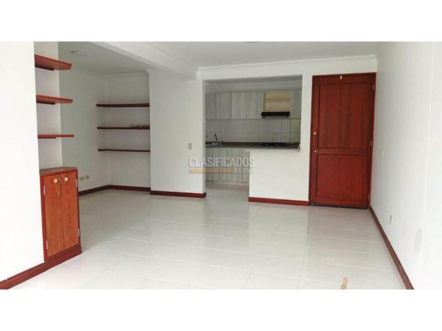 Apartamentos, Venta en Las Quintas de Don Simón