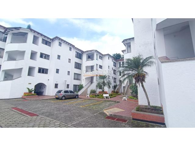 Apartamentos, Venta en Las Quintas de Don Simón