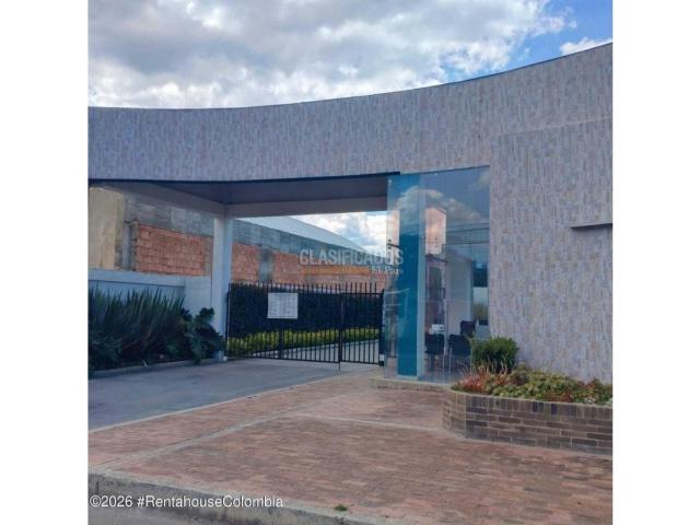 Apartamentos, Venta en Cajica