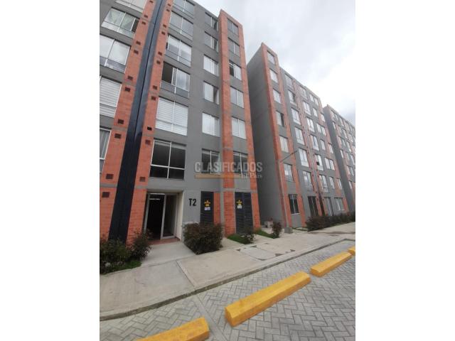 Apartamentos, Alquiler en Chía