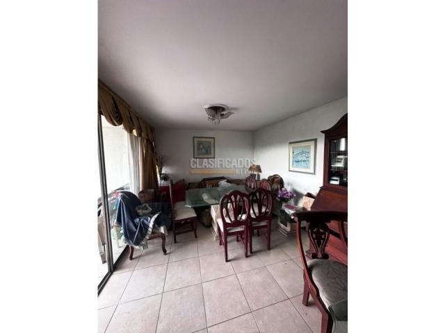 Apartamentos, Venta en La Flora