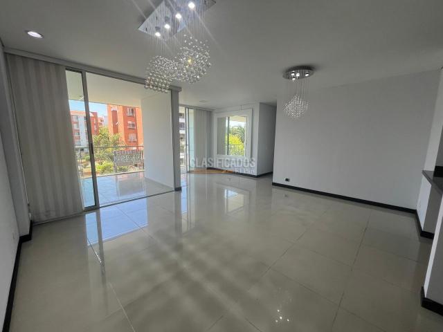 Apartamentos, Venta en Pance