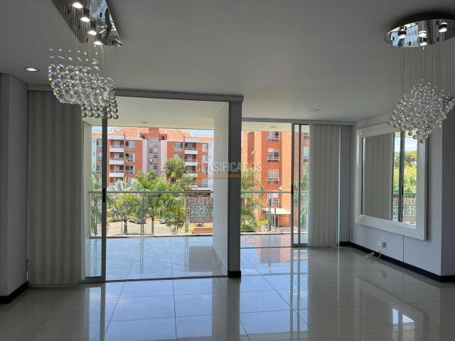 Apartamentos, Venta en Pance