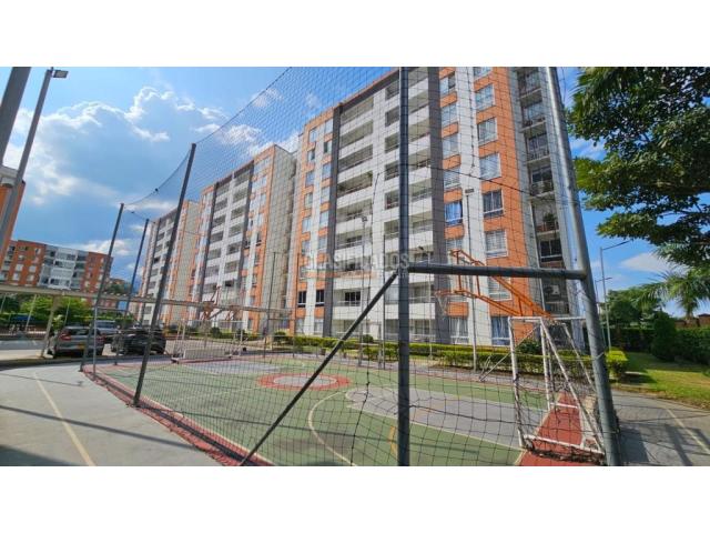 Apartamentos, Venta en Valle del Lili