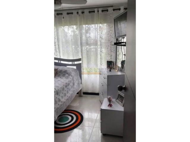 Apartamentos, Venta en Valle del Lili