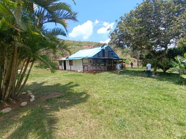 Fincas y Casas Campestres, Venta en La Cumbre