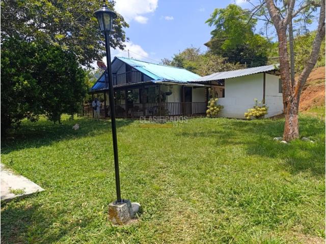 Fincas y Casas Campestres, Venta en La Cumbre