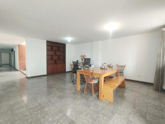 Apartamentos, Venta en Versalles