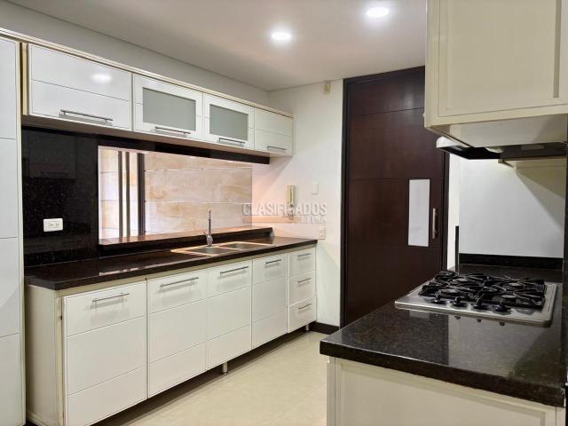 Apartamentos, Venta en Pance
