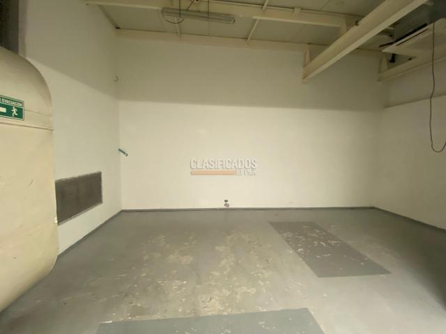 Locales y Bodegas, Alquiler en Santa Mónica Residencial