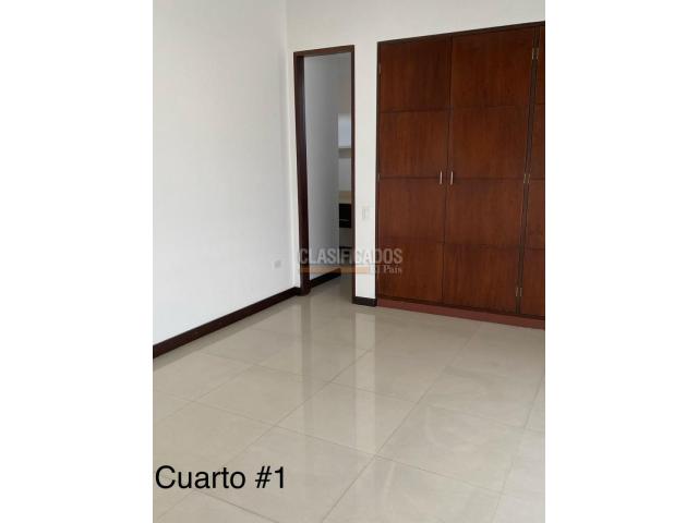 Casas, Alquiler en Pance