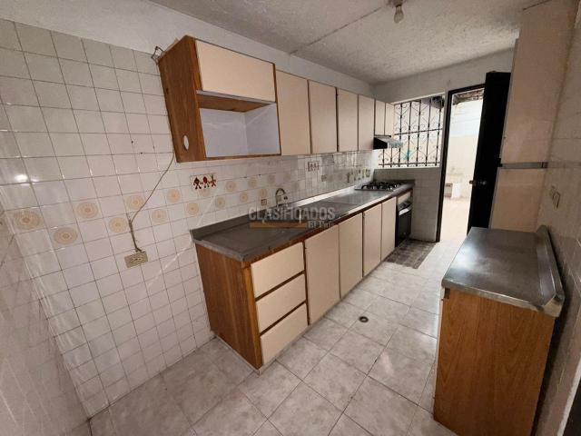 Casas, Venta en Ciudad Capri