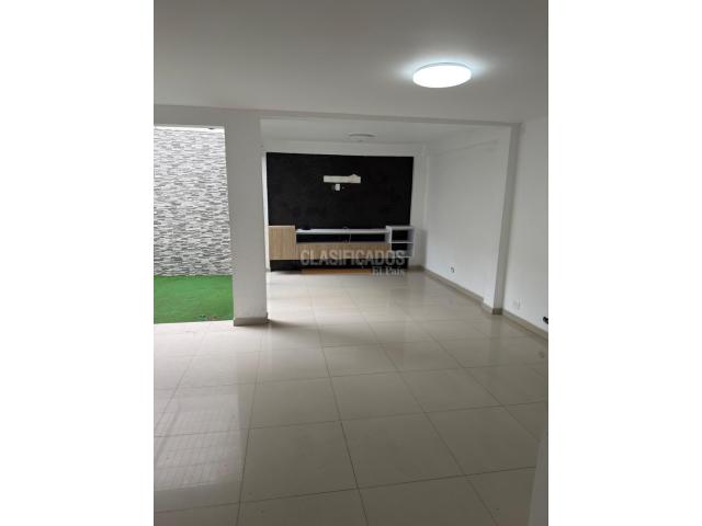 Casas, Venta en El Limonar