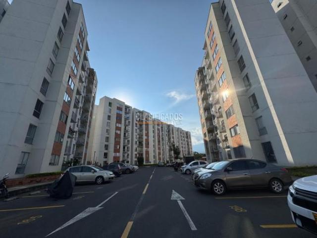 Apartamentos, Venta en Jamundí