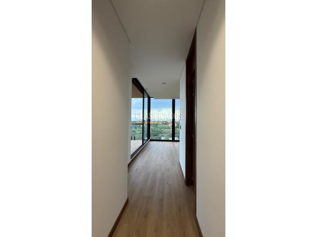 Apartamentos, Venta en Pance