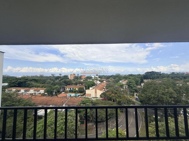 Apartamentos, Venta en Ciudad Jardín