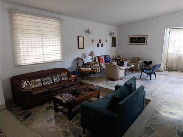 Casas, Venta en Cristales