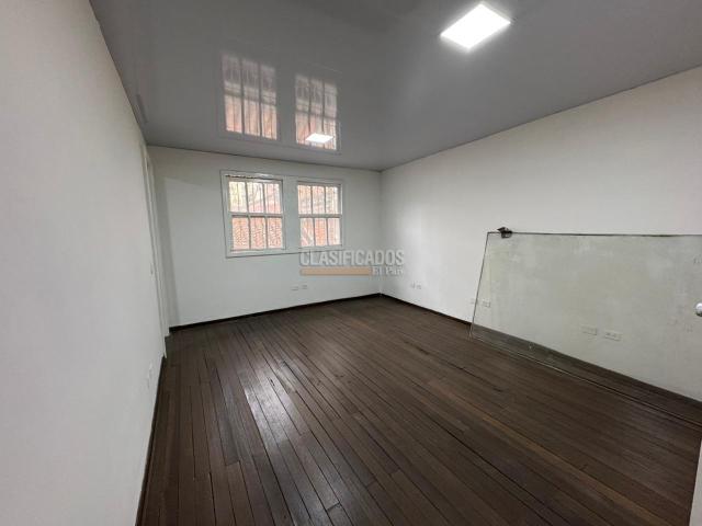 Oficinas y Consultorios, Alquiler en Versalles