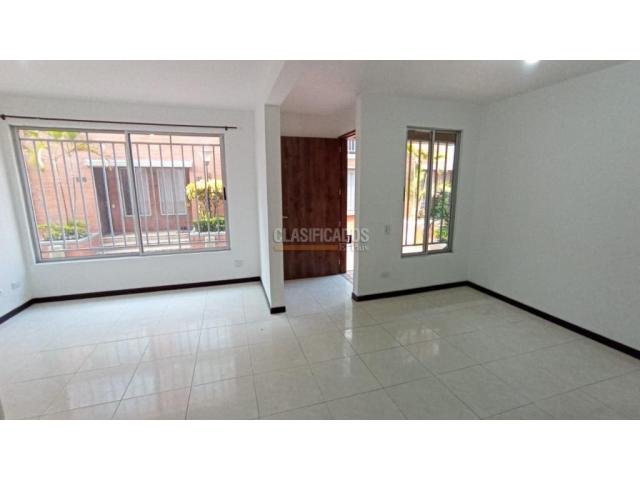 Casas, Alquiler en Valle del Lili