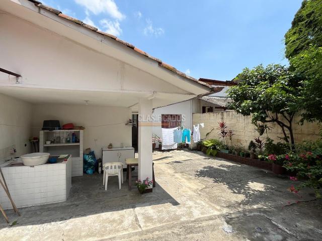 Casas, Venta en San Antonio