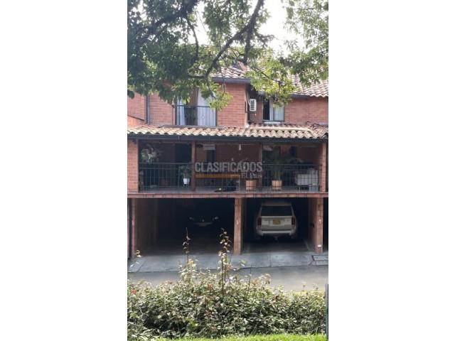 Casas, Venta en Ciudad Jardín