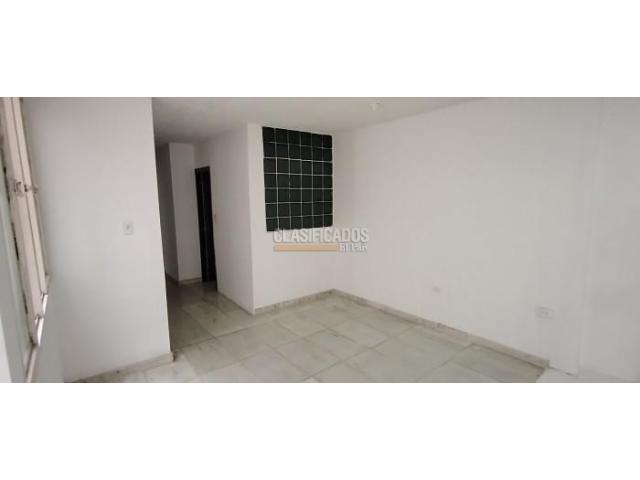 Casas, Alquiler en Departamental